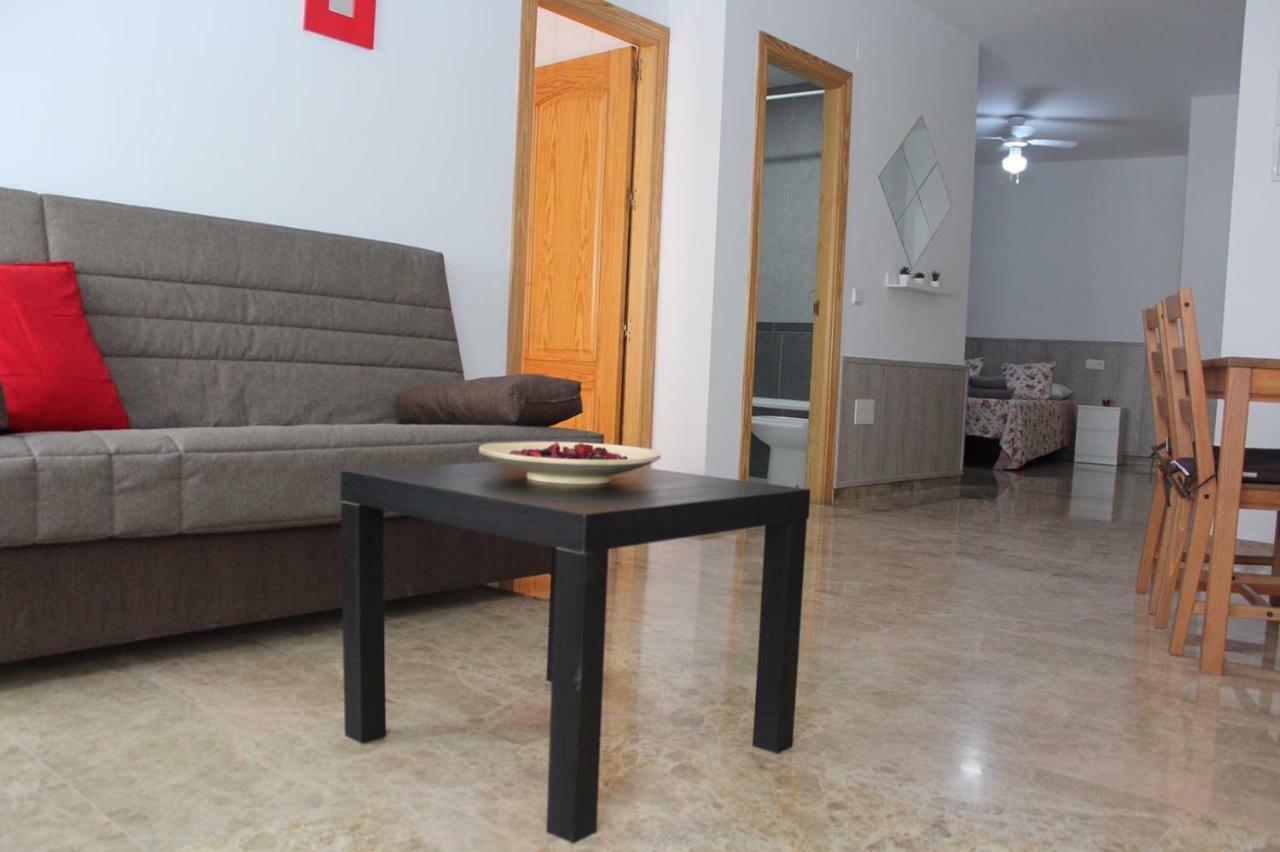 Amazing And Clean Studio Very Close To City Center Малага Екстериор снимка